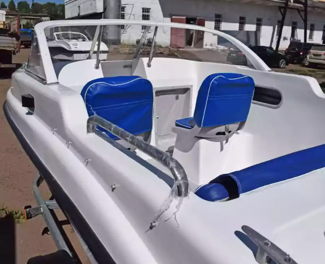 Стеклопластиковый катер Neman-450 Open в Красногорске