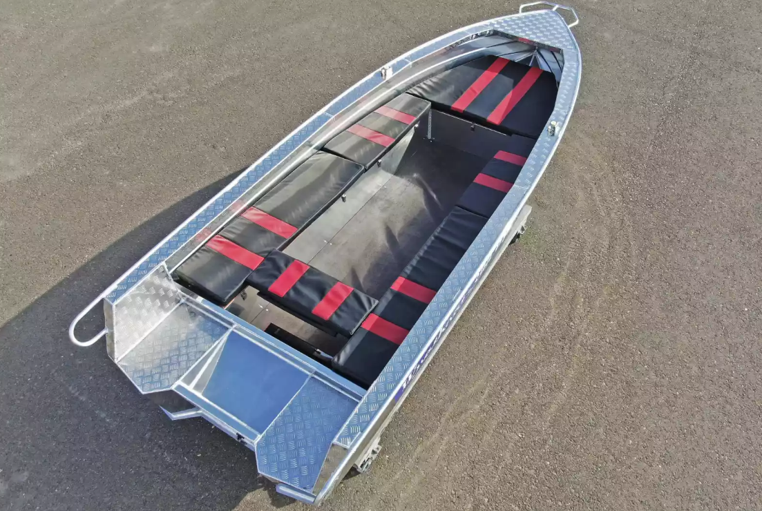 Алюминиевая лодка Wyatboat-390РМ увеличенный борт в Красногорске