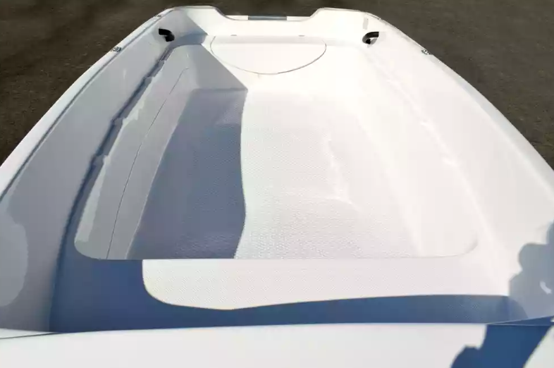 Стеклопластиковая лодка Пингвин (тримаран) в Красногорске