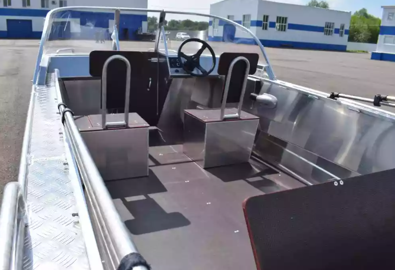 Алюминиевый катер WYATBOAT-550 DCM в Красногорске
