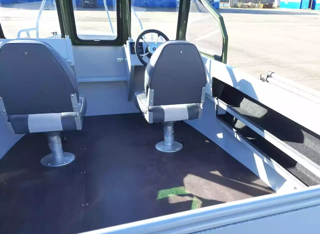 Алюминиевый катер Неман-550 DC Pro в Красногорске