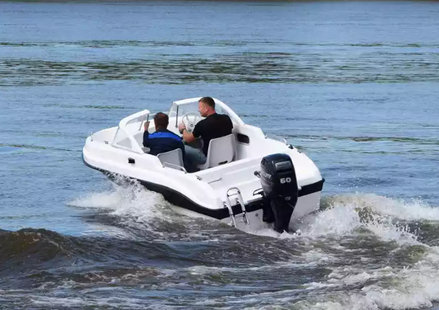 Стеклопластиковый катер Neman-450 Open в Красногорске