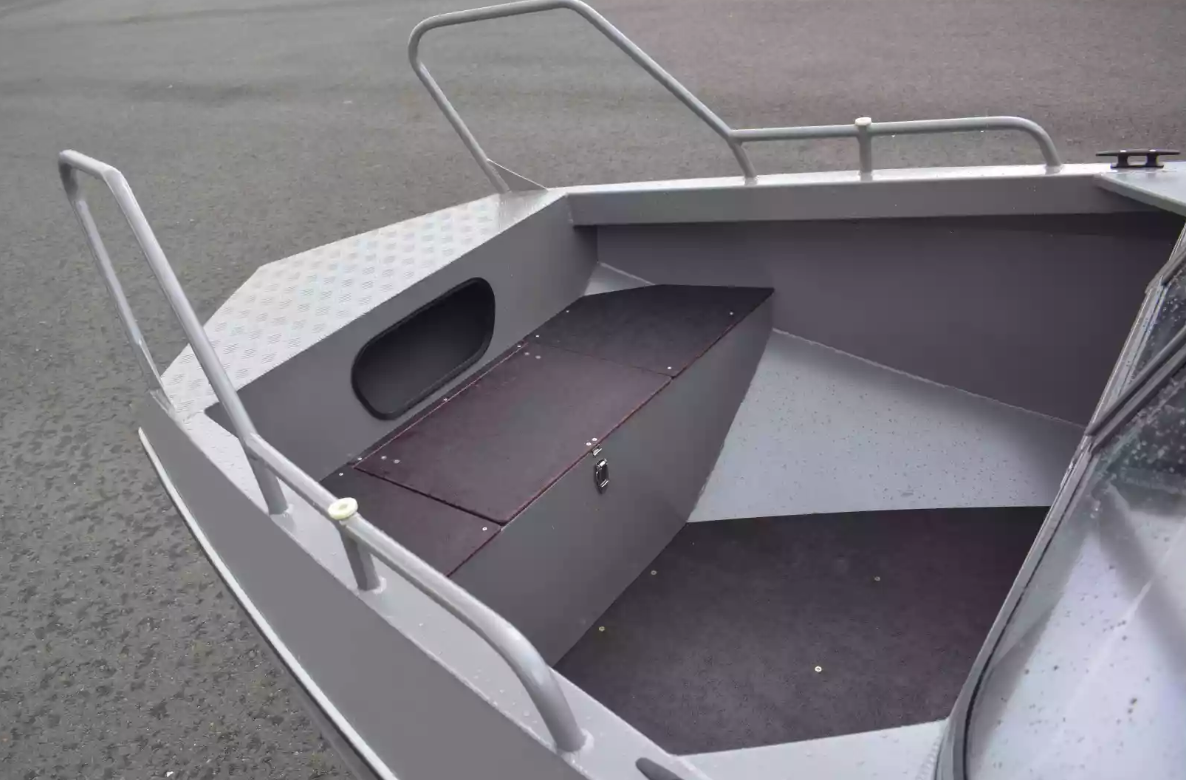 Алюминиевый катер Неман 550 DC в Красногорске