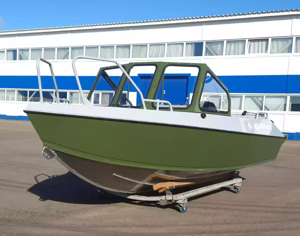 Алюминиевый катер Неман-550 DC Pro в Красногорске