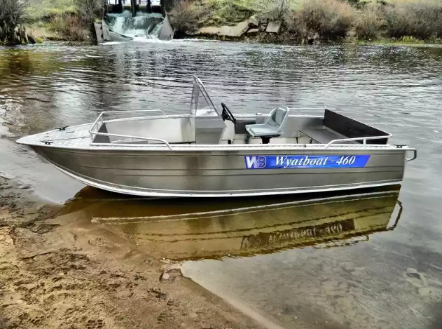 Алюминиевый катер Wyatboat-460 C в Красногорске