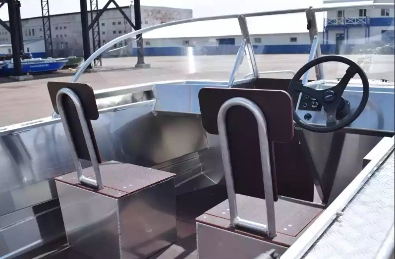 Алюминиевый катер WYATBOAT-550 DCM в Красногорске