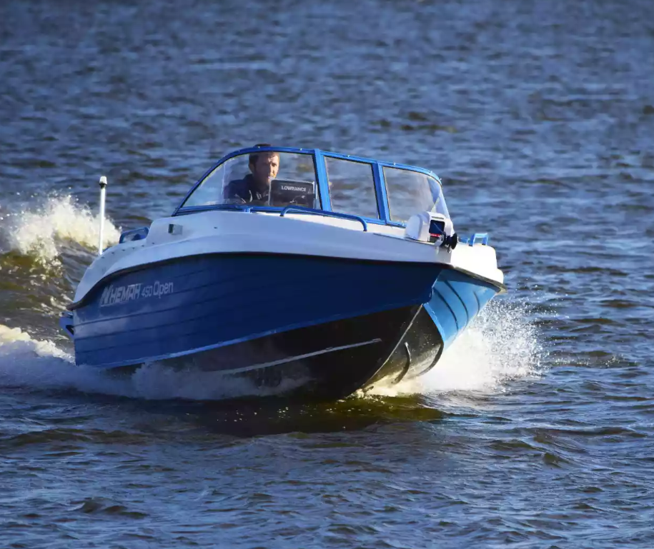 Комбинированный катер Neman-450 Open в Красногорске