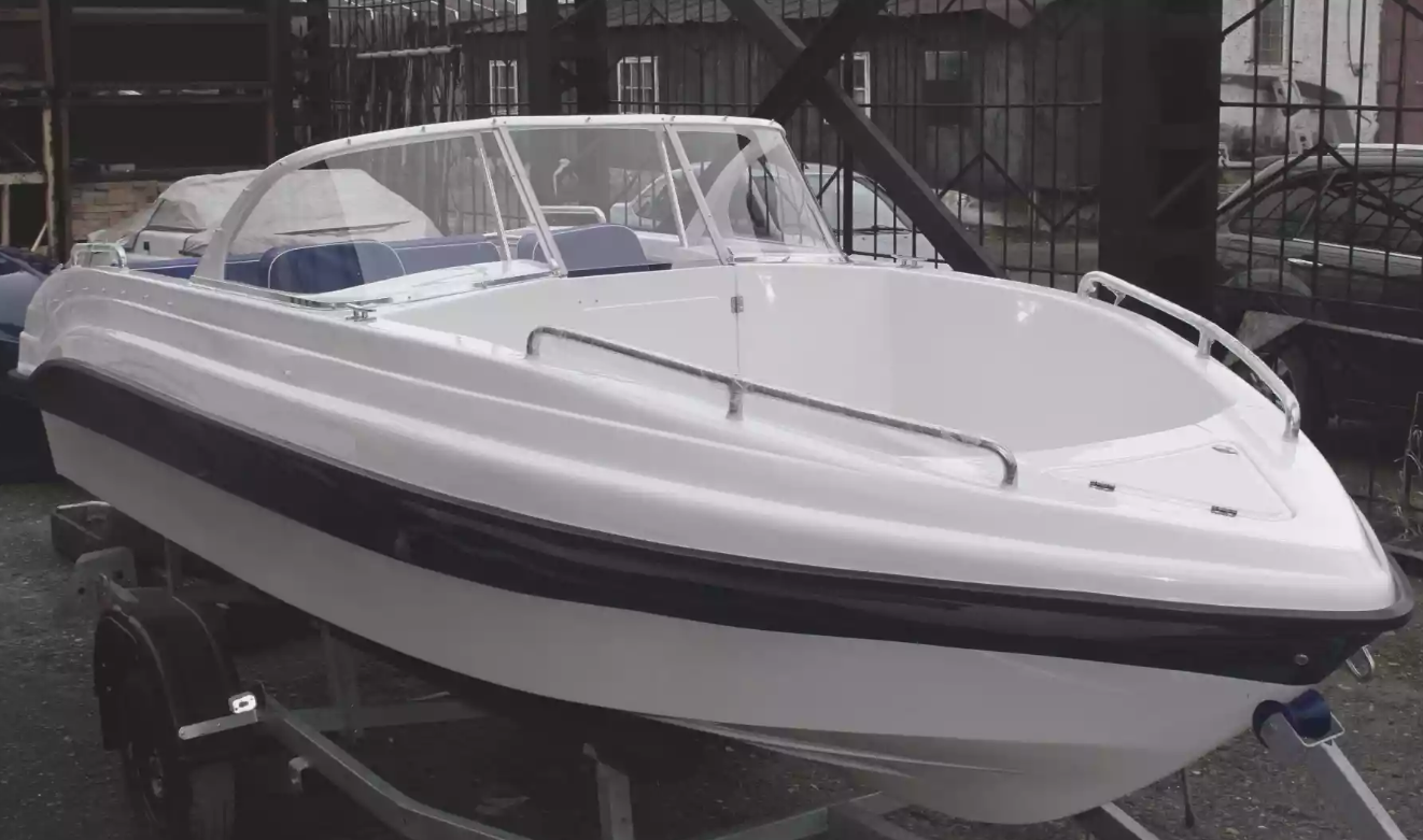 Стеклопластиковый катер Neman-500 Open в Красногорске