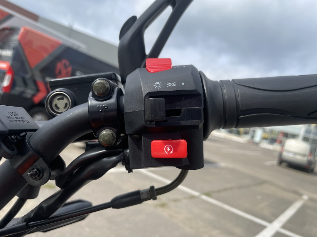 Мопед PROMAX CB150R (49) в Красногорске