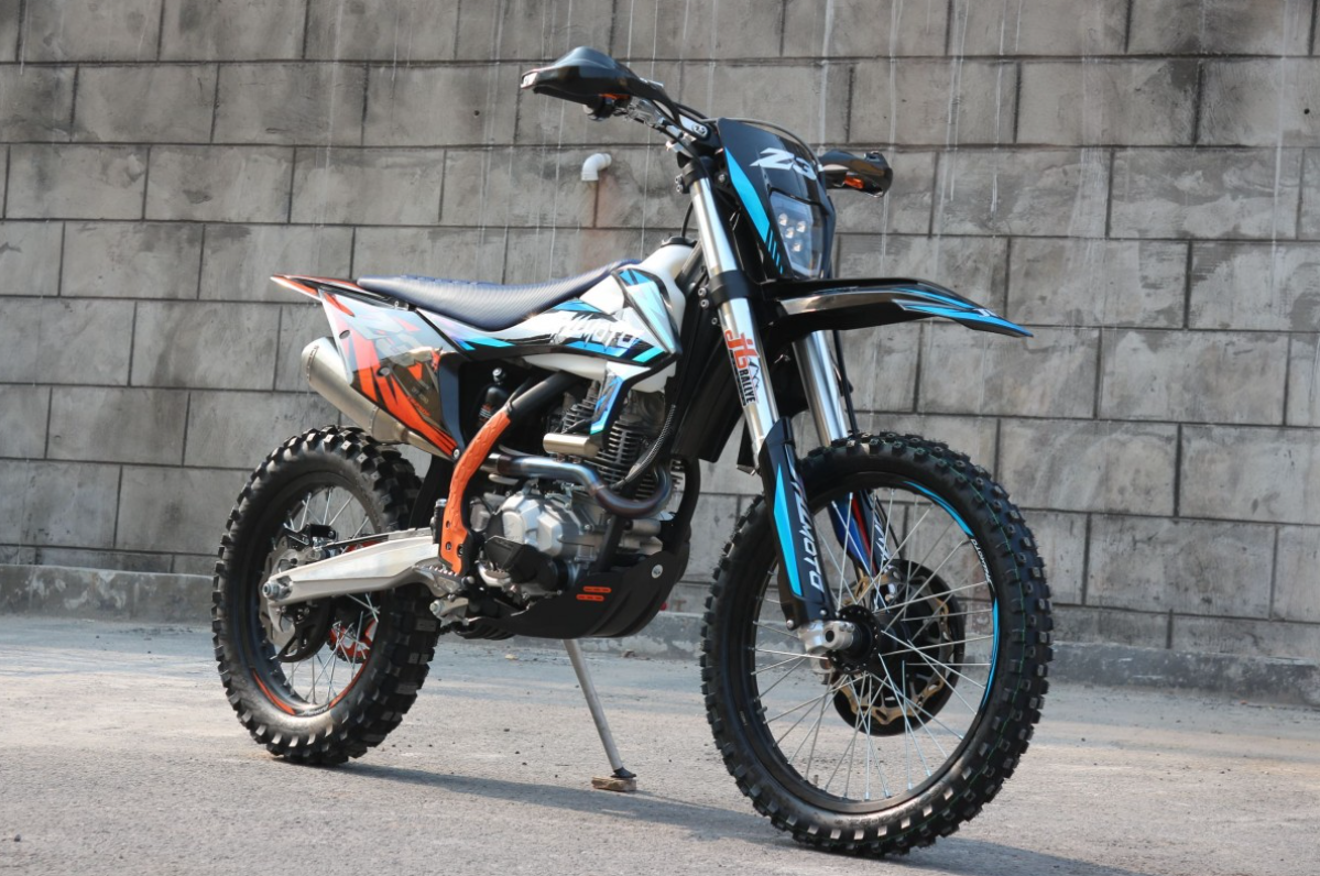 Мотоцикл JHLMOTO JHL Z3 CB250 (172FMM-3A) в Красногорске