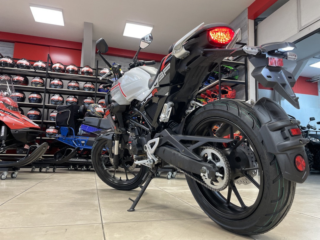 Мопед PROMAX CB150R (49) в Красногорске