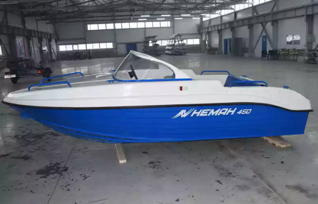 Комбинированный катер Neman-450 в Красногорске