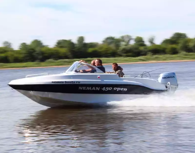 Стеклопластиковый катер Neman-450 Open в Красногорске