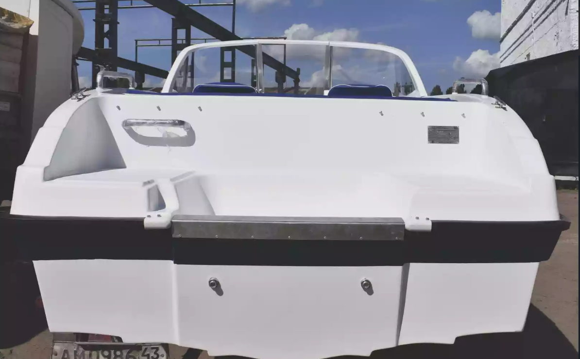 Стеклопластиковый катер Neman-500 Open в Красногорске