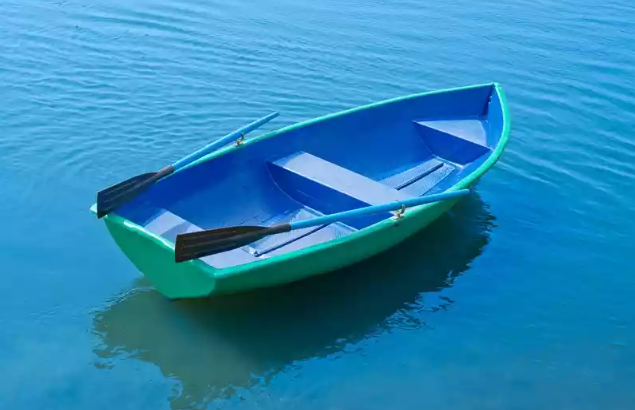 Стеклопластиковая лодка Дельфин в Красногорске