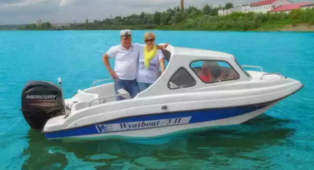 Стеклопластиковый катер Wyatboat-3 П (полурубка) в Красногорске