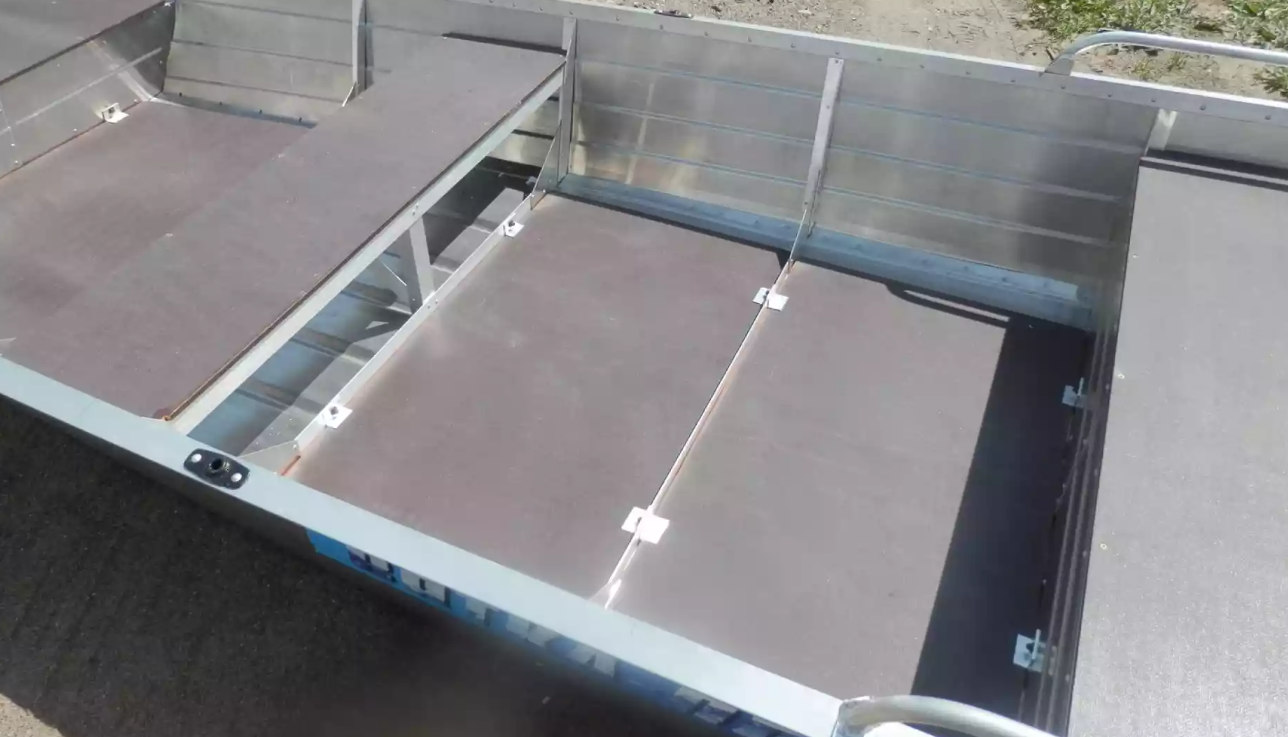 Алюминиевая лодка Вятка-Профи 32 в Красногорске