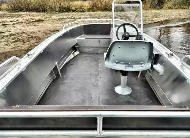 Алюминиевый катер Wyatboat-460 C в Красногорске