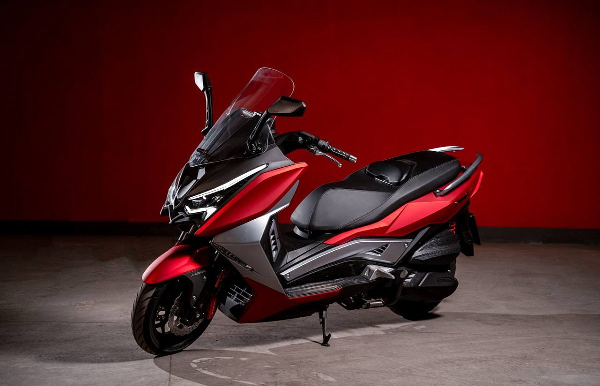 МАКСИСКУТЕР ARIIC 318 в Красногорске