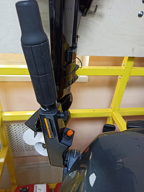 Лодочный мотор BREEZE F9,9S (4х тактный) в Красногорске