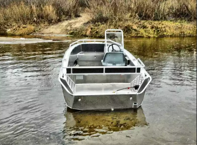 Алюминиевый катер Wyatboat-460 C в Красногорске
