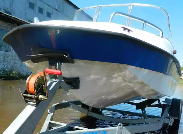 Стеклопластиковый катер Wyatboat-430 M (тримаран) в Красногорске