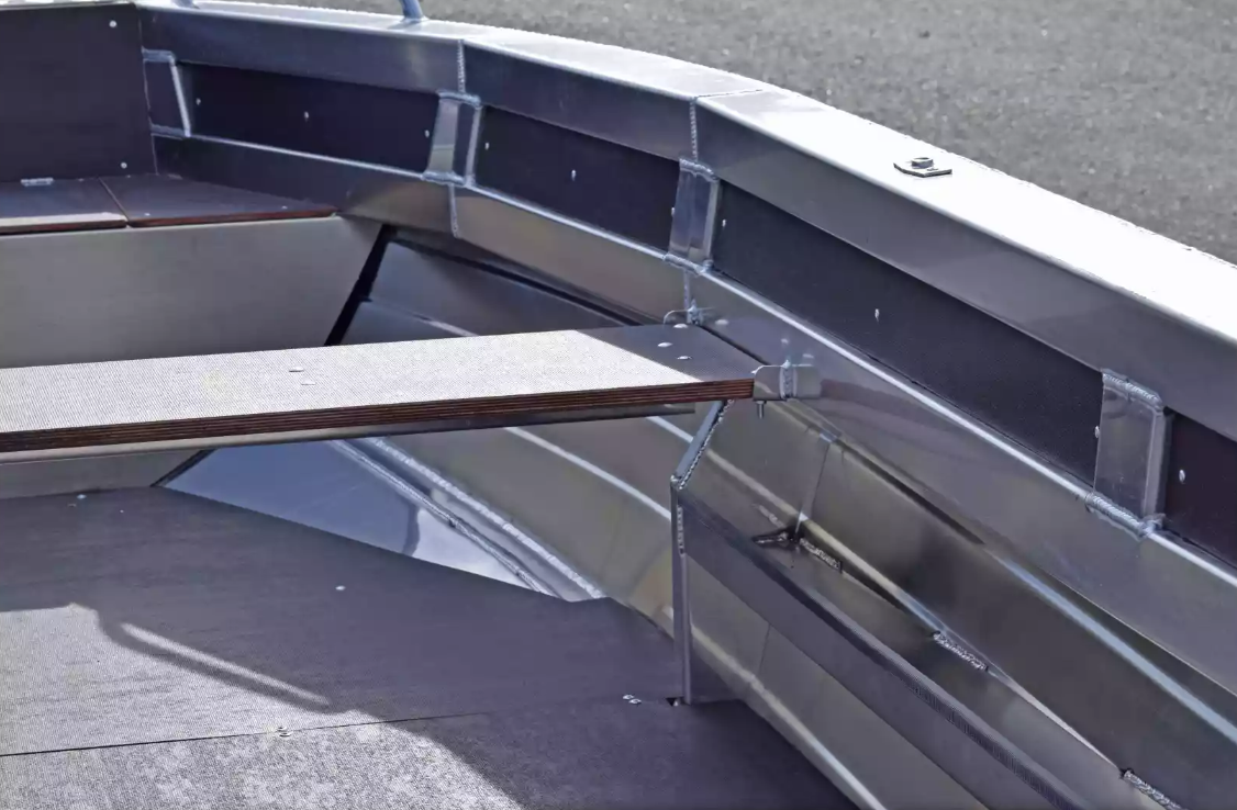 Алюминиевая лодка  Неман-480 Р в Красногорске