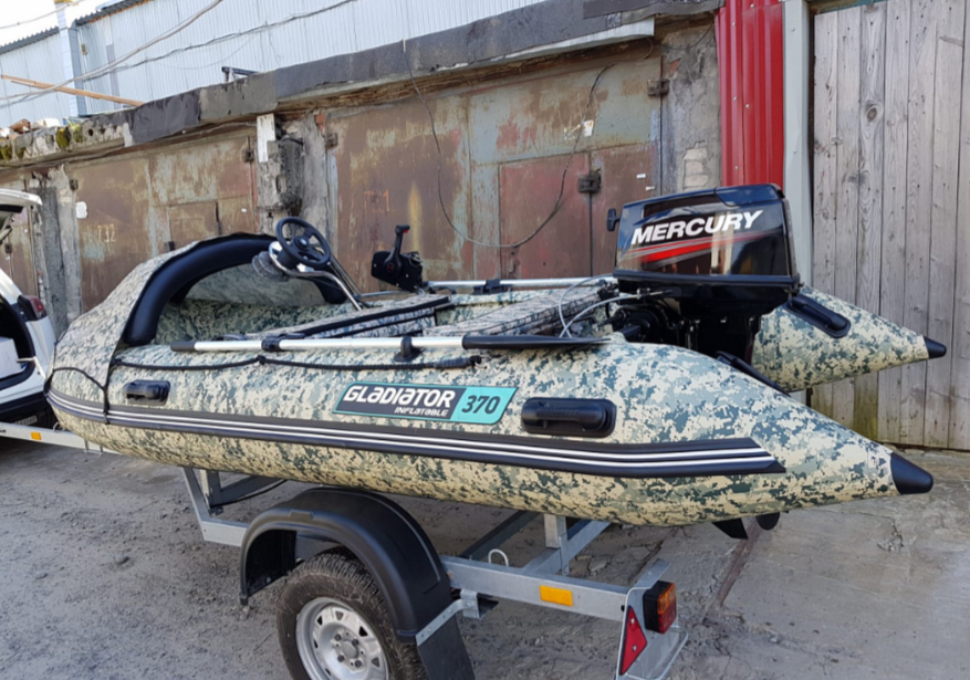 НАДУВНАЯ ЛОДКА GLADIATOR C370AL в Красногорске