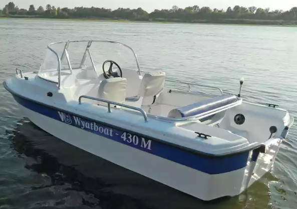 Стеклопластиковый катер Wyatboat-430 M (тримаран) в Красногорске