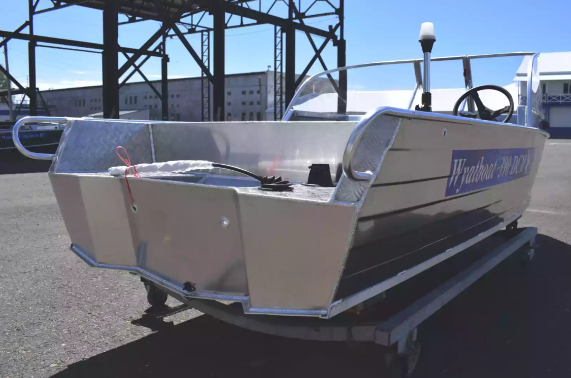 Алюминиевая лодка Wyatboat-390 DCM в Красногорске