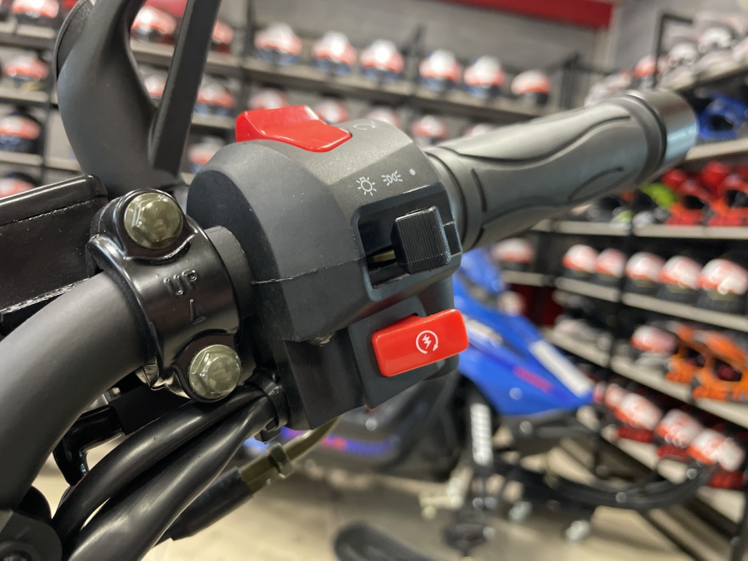 Мопед PROMAX CB150R (49) в Красногорске