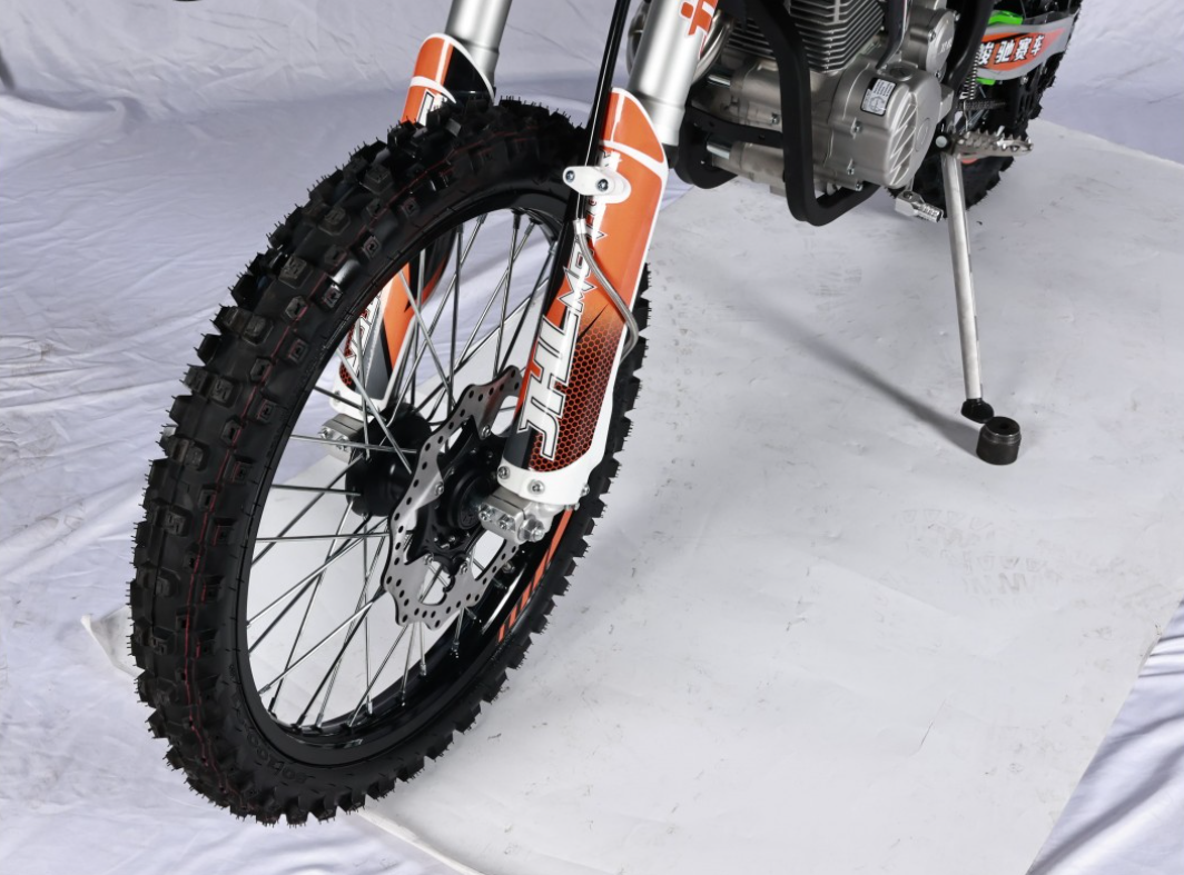 Мотоцикл JHLMOTO JHL LX1 CB250 (172FMM-3A) в Красногорске