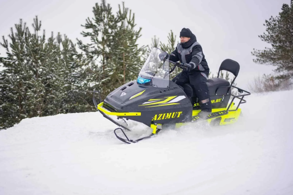 Миниснегоход Бурлак Азимут 24 л.с. , эл.запуск, реверс, тормоз гидравл, капот черный в Красногорске