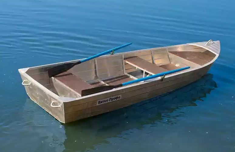 Алюминиевая лодка Вятка-Профи 32 в Красногорске