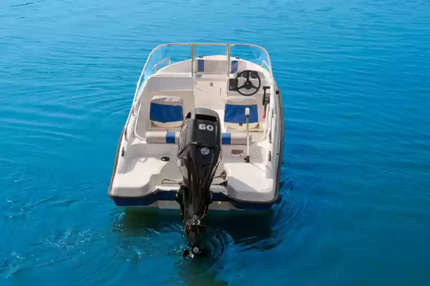 Стеклопластиковый катер Wyatboat-3 DC Open в Красногорске