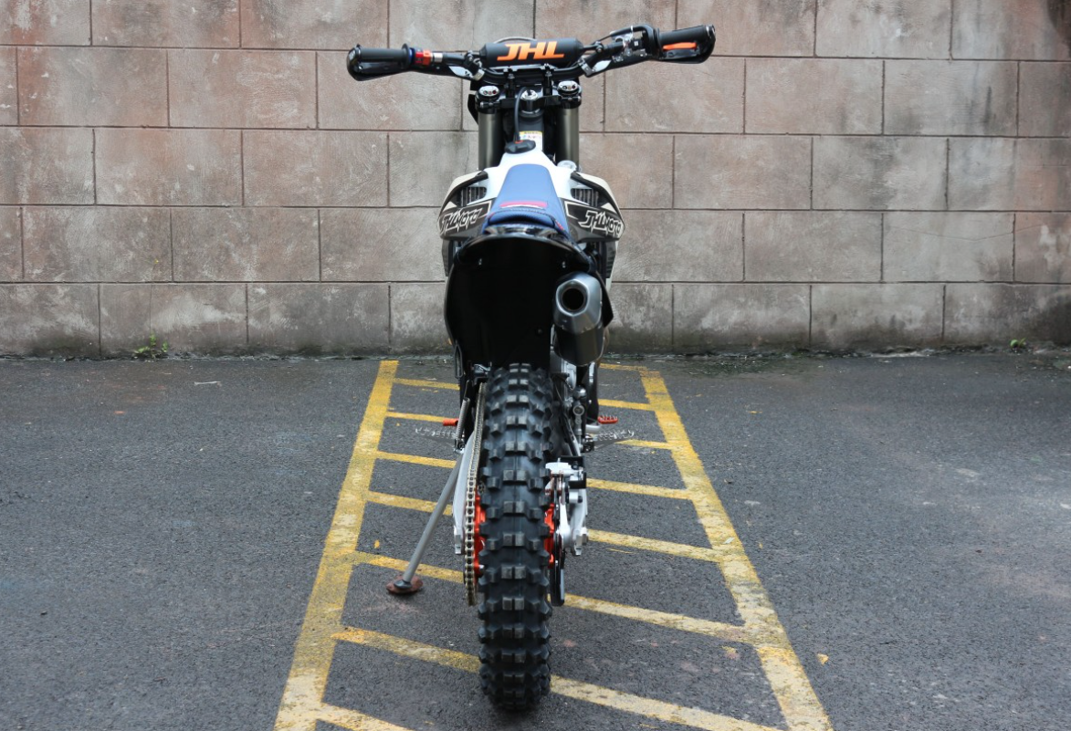 Мотоцикл JHLMOTO JHL Z8i (EFI) NC300S (182-MN) в Красногорске