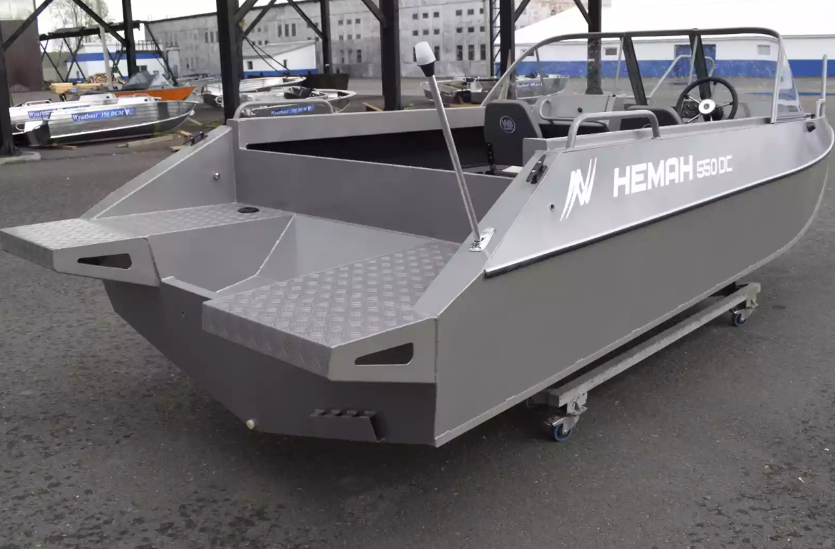 Алюминиевый катер Неман 550 DC в Красногорске