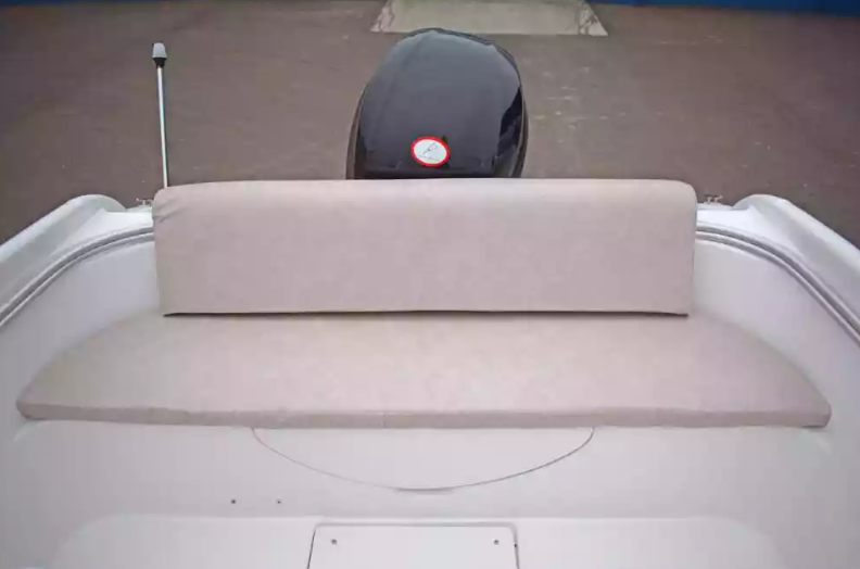 Стеклопластиковый катер Neman-530 с каютой в Красногорске