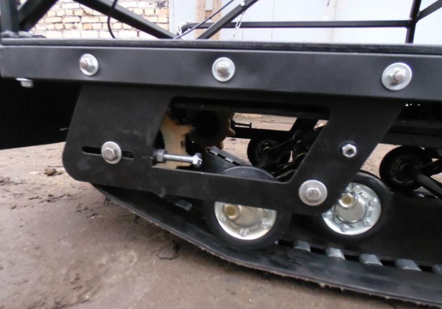 Мотобуксировщик AhtaR Зима 9 л/с с вариатором в Красногорске