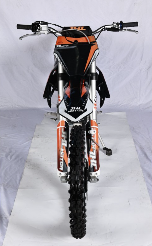 Мотоцикл JHLMOTO JHL LX1 CB250 (172FMM-3A) в Красногорске