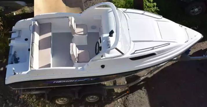 Комбинированный катер Neman-550 с каютой в Красногорске