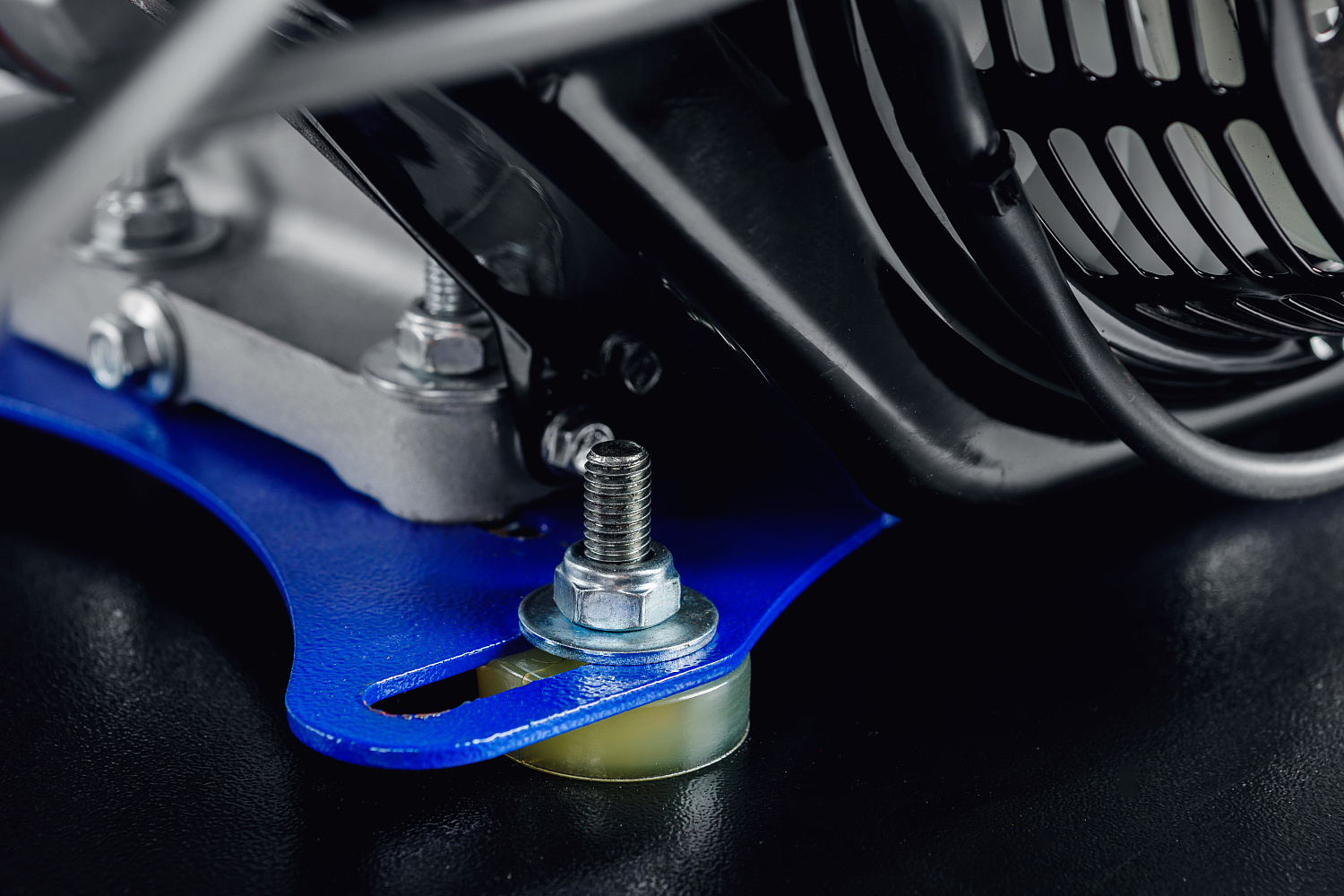 МОТОБУКСИРОВЩИК IKUDZO LONG 2.0 1700/500 EKR19 в Красногорске