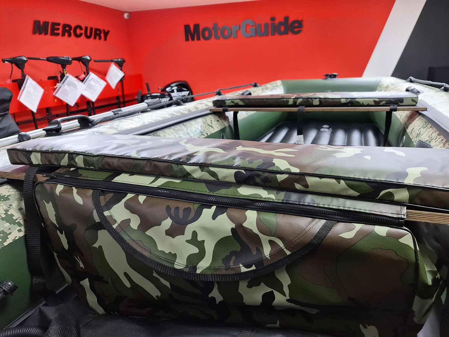 КОМПЛЕКТ МЯГКИХ НАКЛАДОК С СУМКОЙ ДЛЯ ЛОДОК 105Х20 КАМУФЛЯЖ в Красногорске