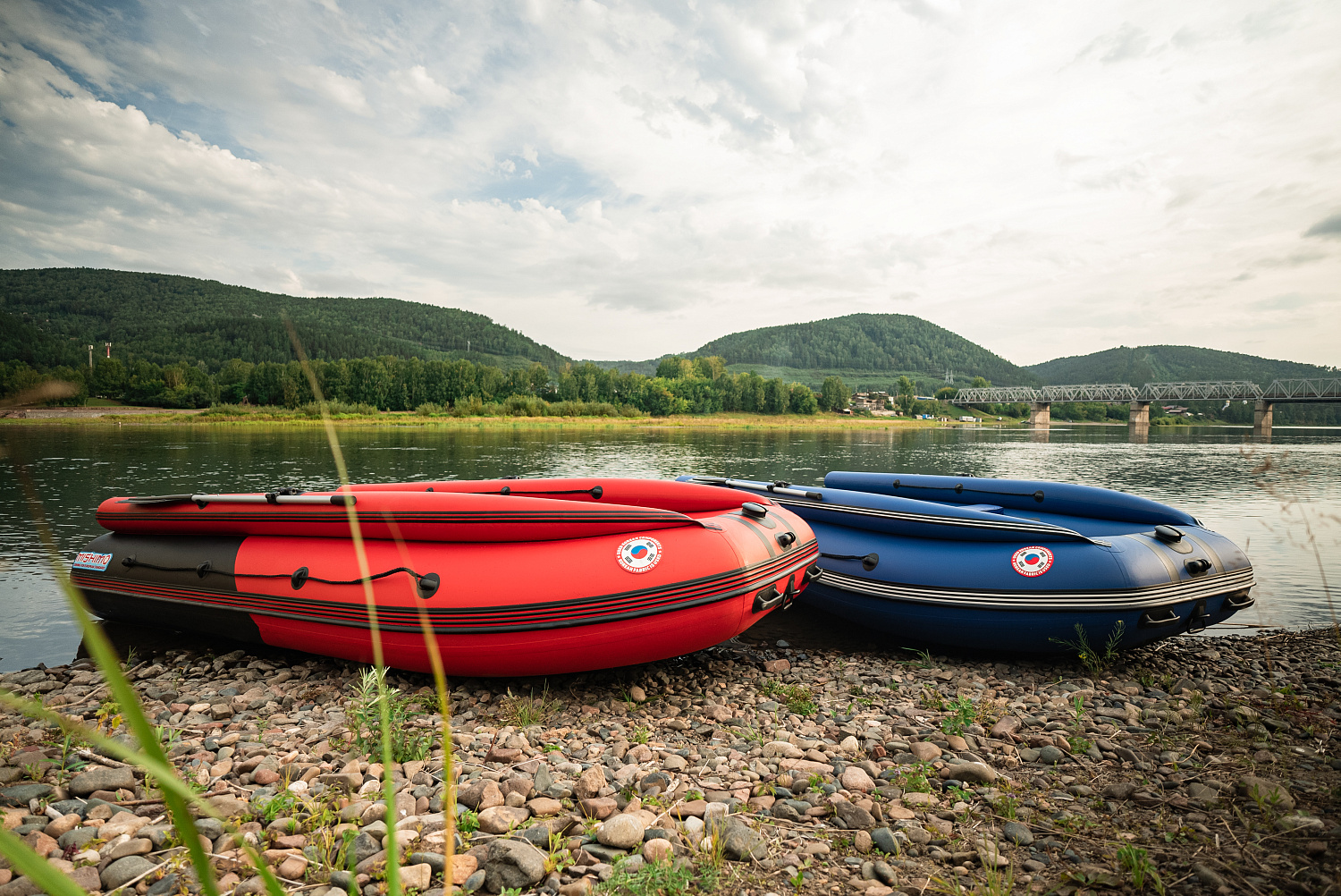 Лодка MISHIMO RIVER FJET PRO 410  под водомет в Красногорске