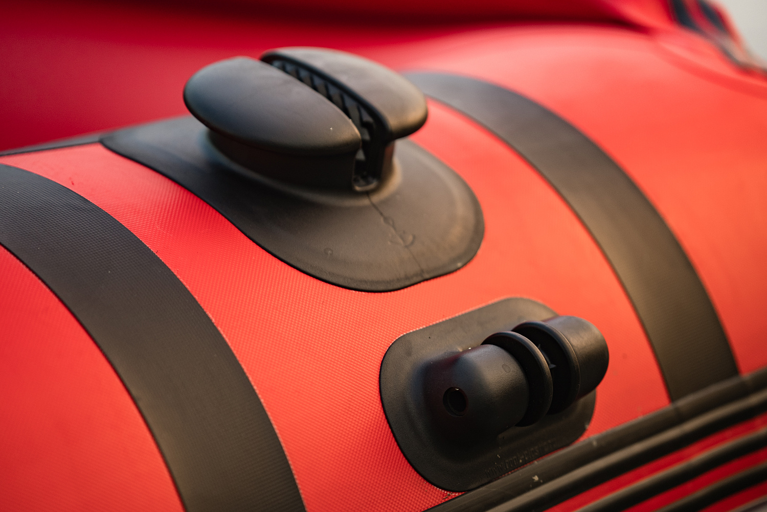 Лодка MISHIMO RIVER FJET PRO 410  под водомет в Красногорске