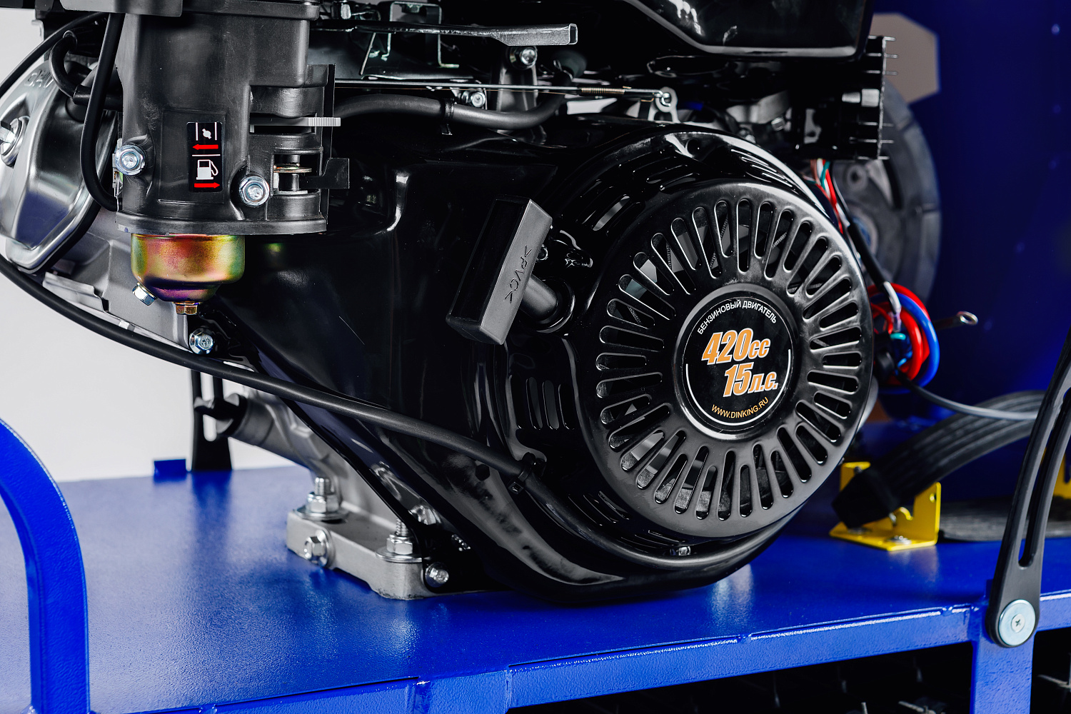 МОТОБУКСИРОВЩИК SNOW DOG 15 л.с. в Красногорске