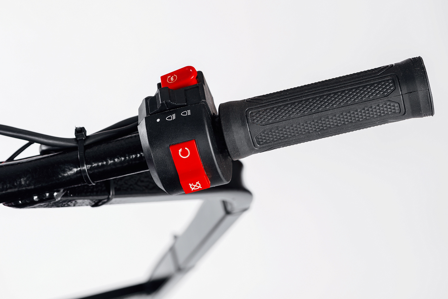 МОТОБУКСИРОВЩИК IKUDZO LONG 2.0 1700/500 EKR19 в Красногорске