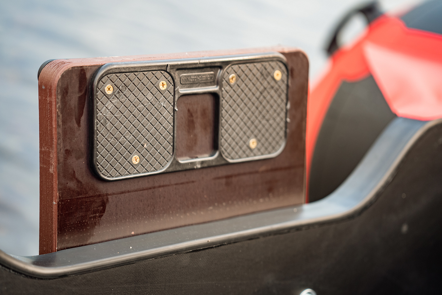 Лодка MISHIMO RIVER FJET PRO 410  под водомет в Красногорске